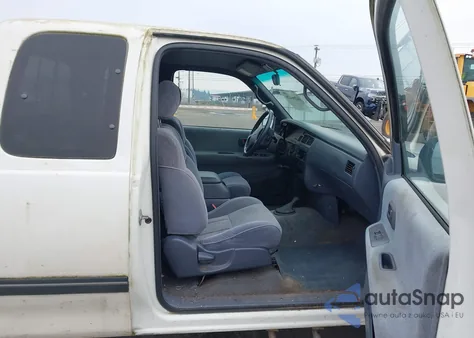 1998 Toyota T100 Sr5 V6 z USA, uszkodzony, nr VIN JT4UN24D0W0056170